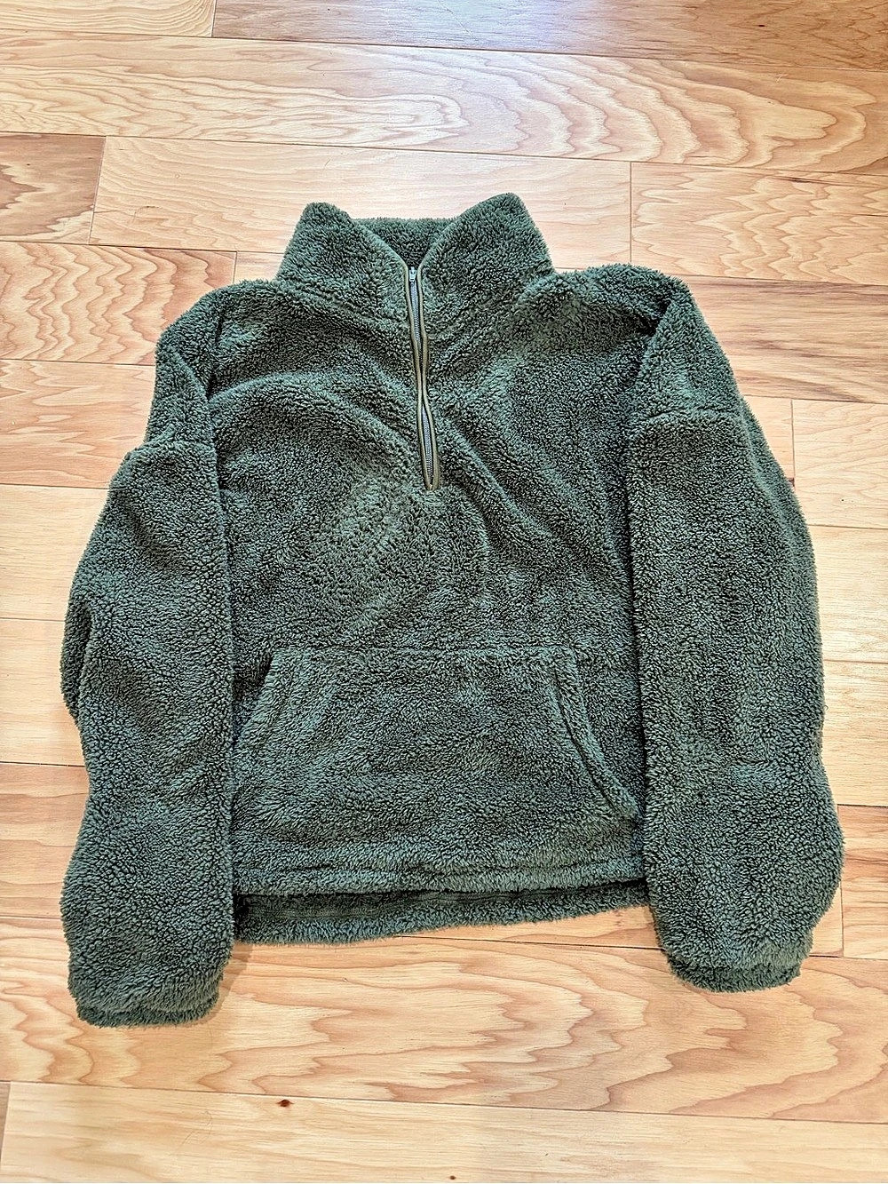 Green Fleece Pullover Size Medium
